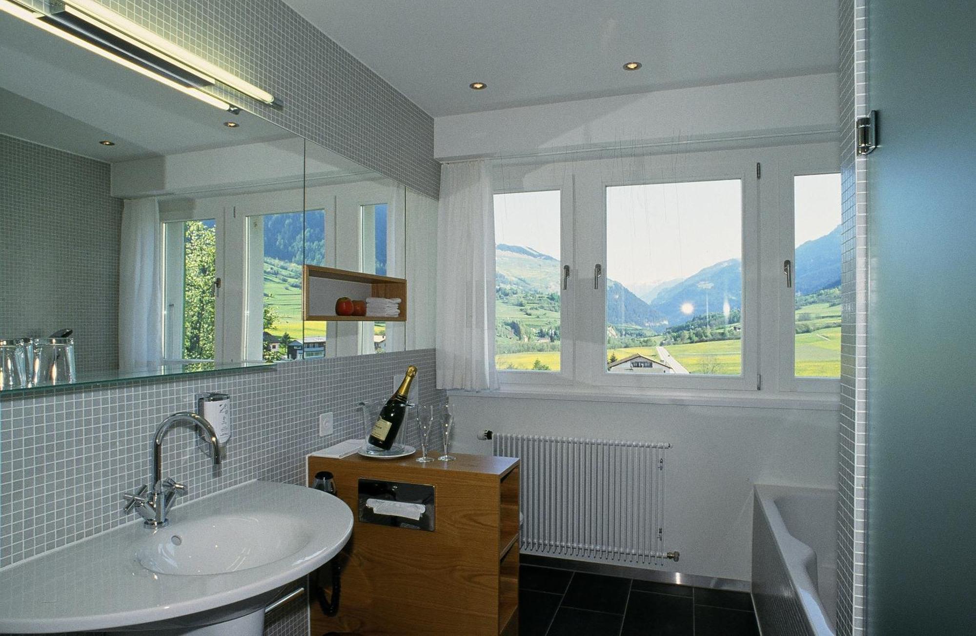 Hotel Fravi Andeer Exteriör bild